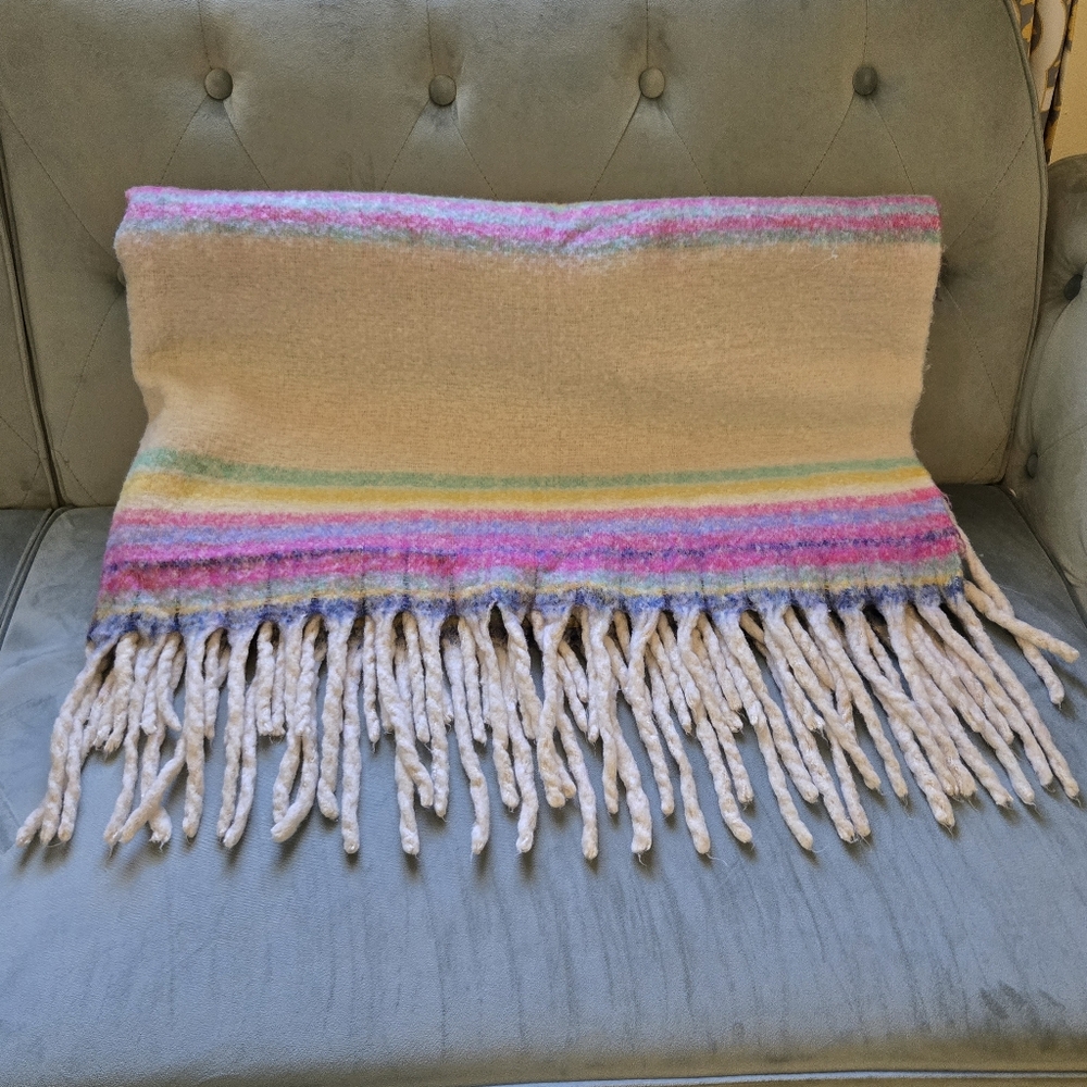 Free People Fringe Throw Blanket - Picture 4 of 11
